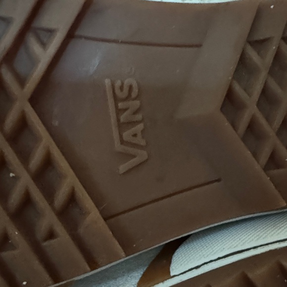 Vans Old Skool Stacked Platform Sneakers - Picture 8 of 8